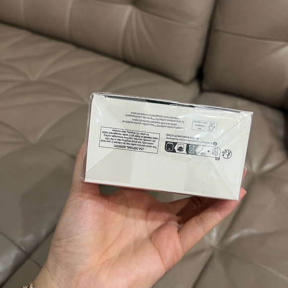 Brand New Lancome LA VIE EST BELLE IRIS ABSOLU EAU DE PARFUM 3.4FL oz 100ml - Picture 4 of 5